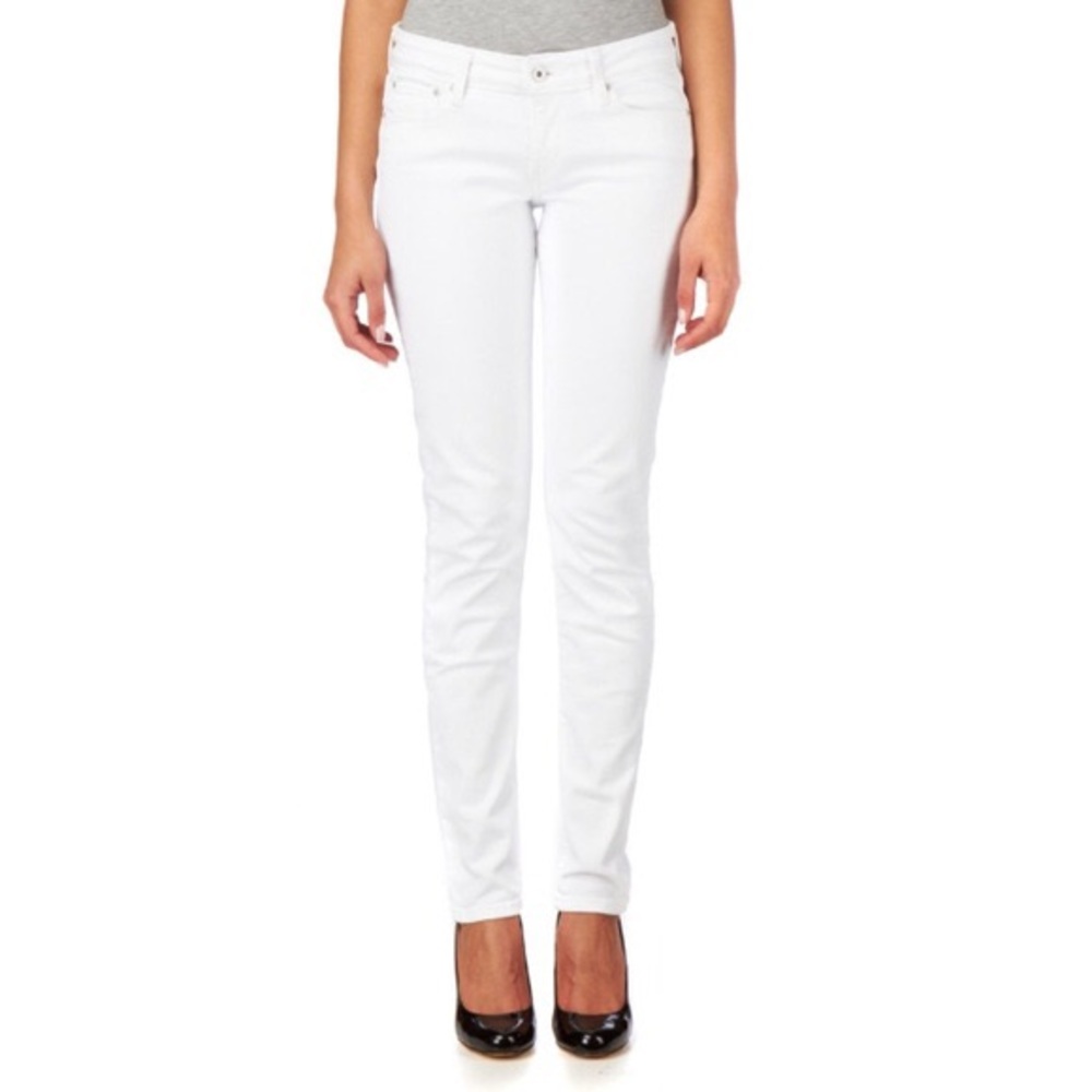 Levi’s Demi Curve White Skinny Jeans